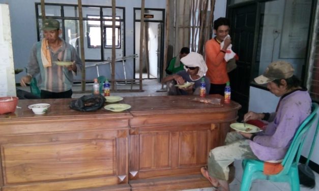 PEREHABAN KANTOR DESA